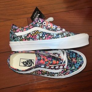 BRAND NEW Vans Old Skool Floral Print